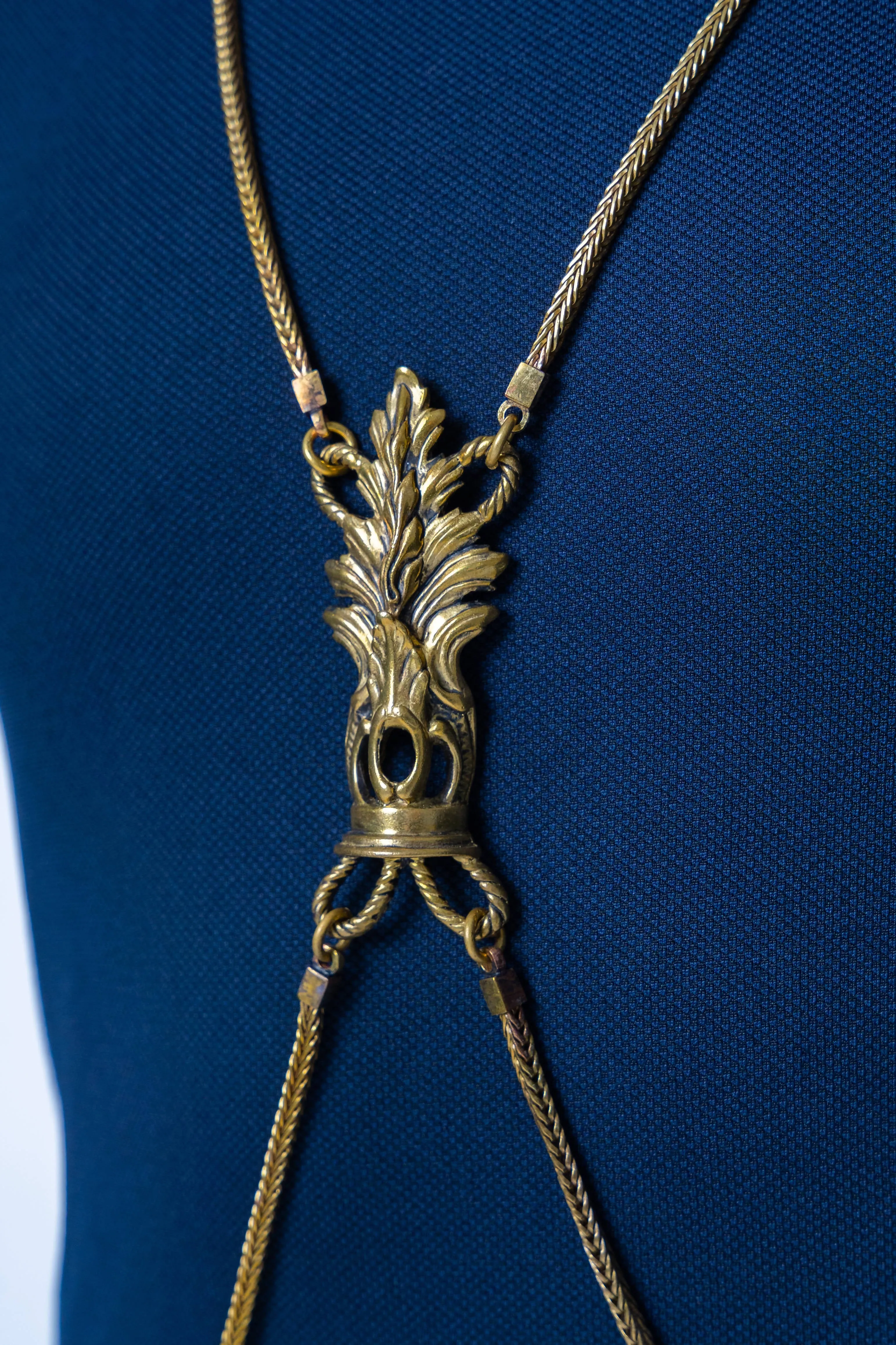 Antique Gold Leaf Harness