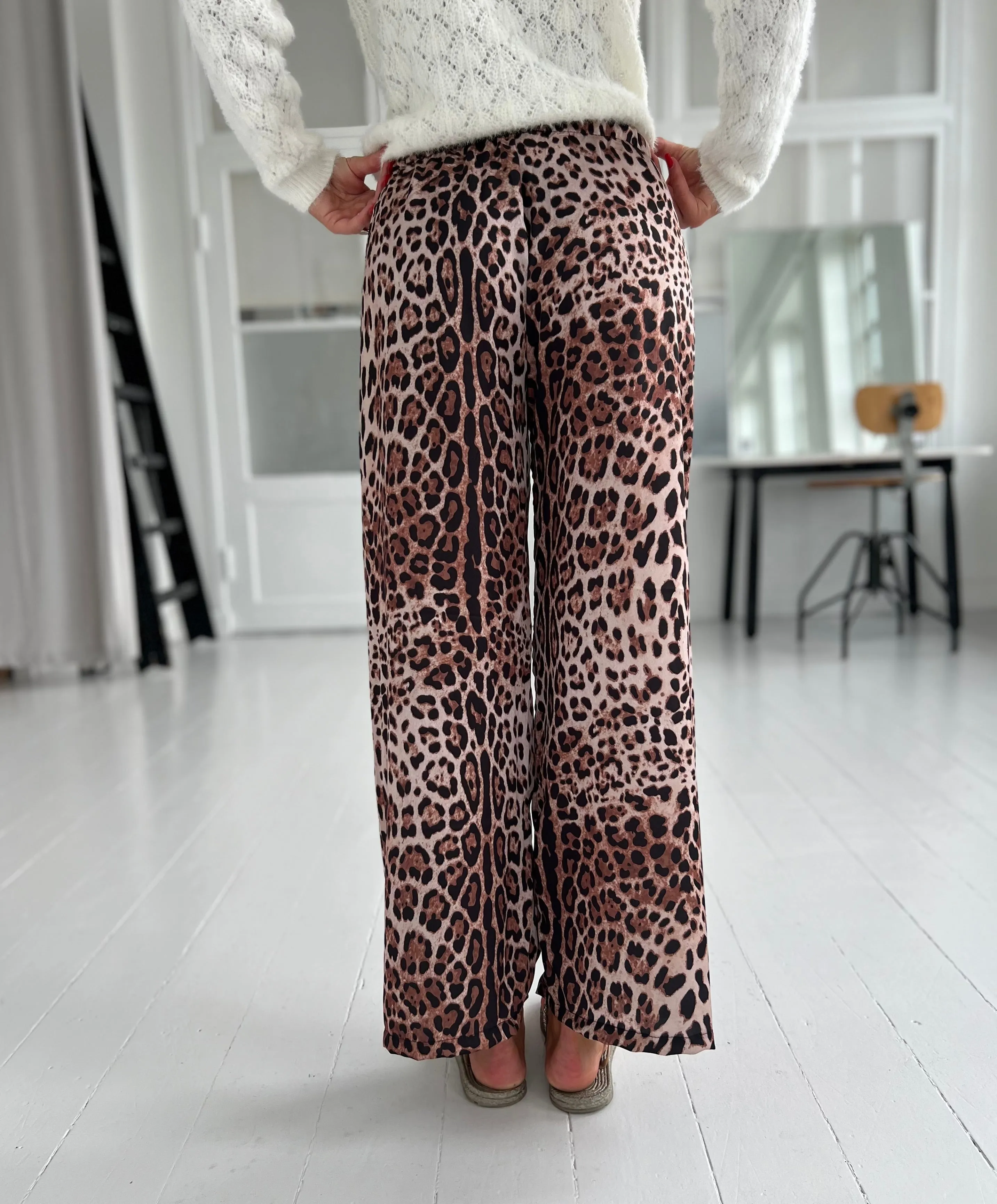 Estee Leopard pants